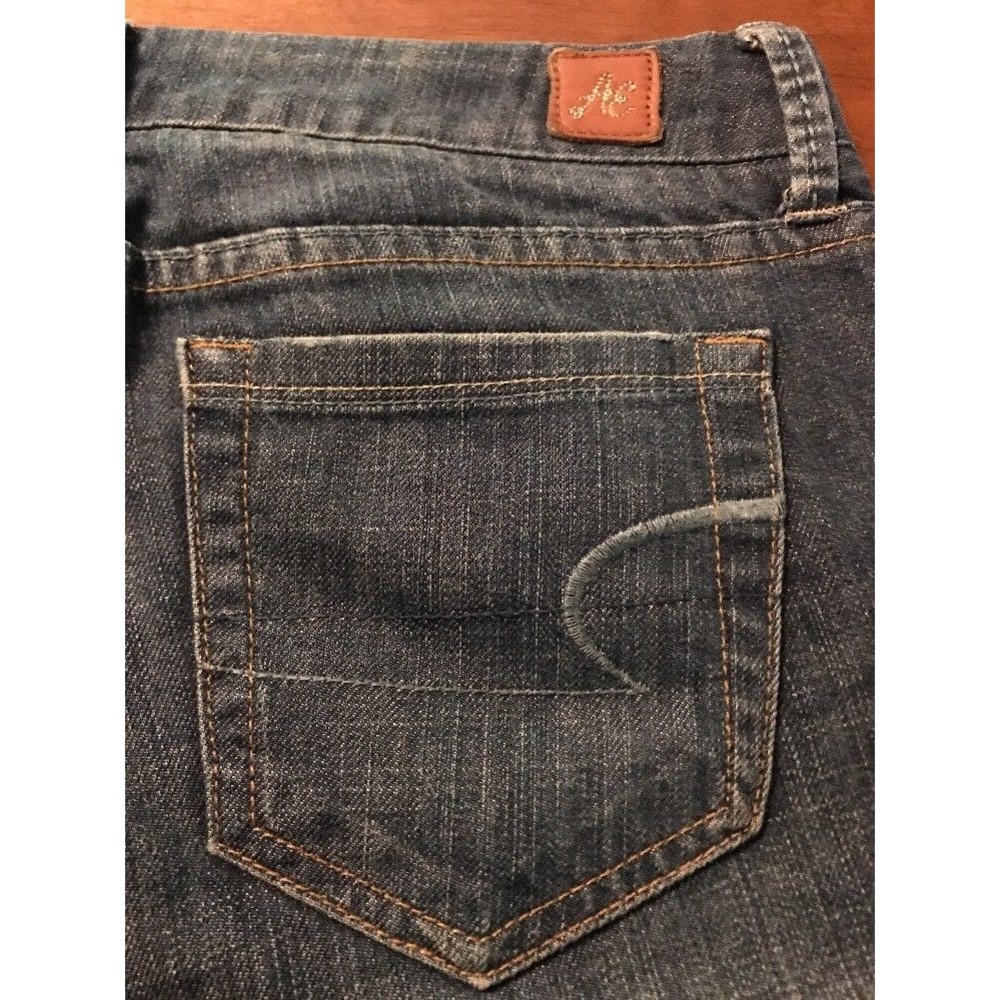 American Eagle Women's Jeans Distressed Boot Cut 100% Cotton Jeans Size 2 X 33